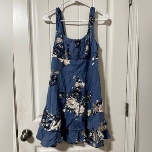 Francesca’s blue floral babydoll dress